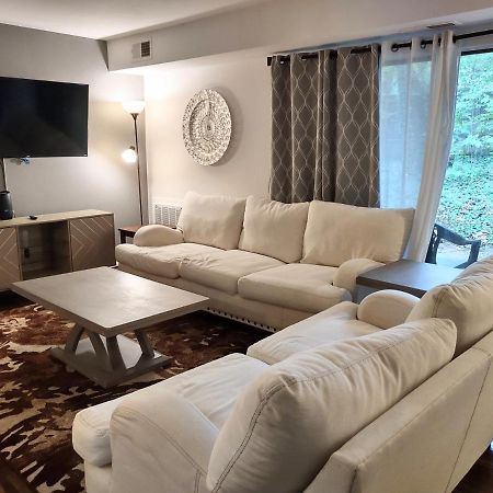 Charming Condo In Central Raleigh Exterior photo